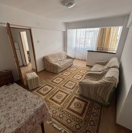 Vanzare apartament cu 3 camere, Ultracentral, pret 83.000 EURO, sup.68 - Poză 2