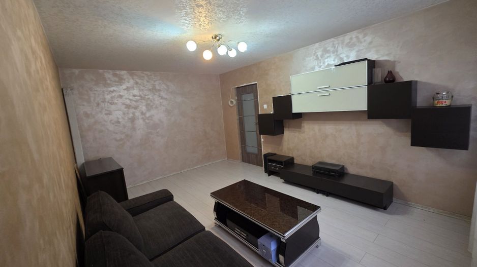 APARTAMENT 2 CAMERE COMPLET RENOVAT + BOXA / ZONA DRUMUL TABEREI - Poză 3