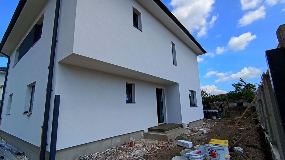 Sanandrei, Duplex pe Etaj, Drum Asflatat, Bucatarie Separata - Poză 5