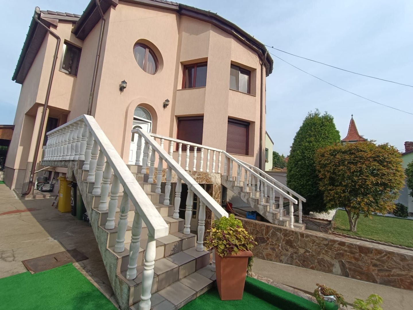 🏡 VILA DEOSEBITĂ DE VÂNZARE ÎN ARAD – ZONA CENTRALĂ - Poză 5