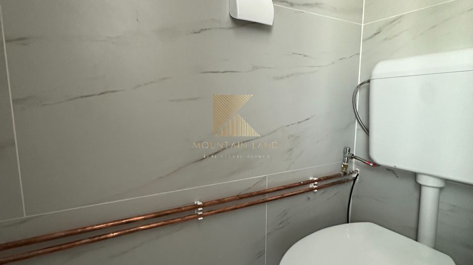Camera cu baie, renovata complet, Str. Serii 2, prima inchiriere - Poză 7
