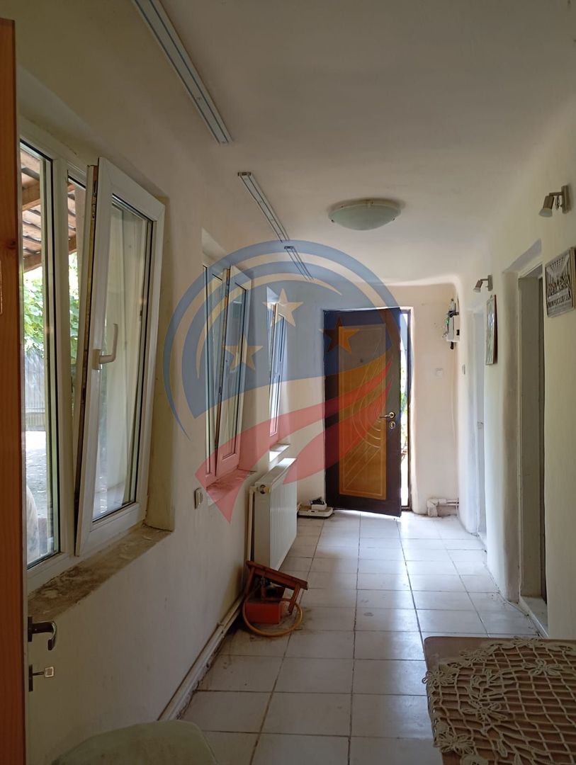 REDUCERE PRET - CASA RENOVABILA + 600 MP TEREN - BARIERA VALCII - Poză 5