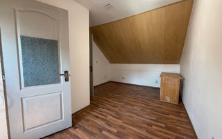 Casa 5 camere | Curte & Gradina | Parcare | Renovata - Poză 4