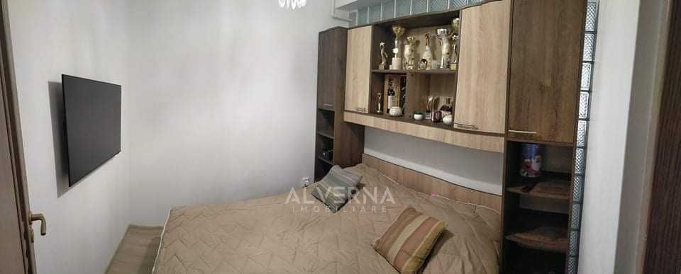 Apartament 3 camere, 57mp, decomandat, parcare, zona Petrom, Baciu - Poză 3