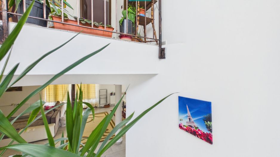 Casă 225 mp cu teren 1.482 mp în Leș - Poză 34