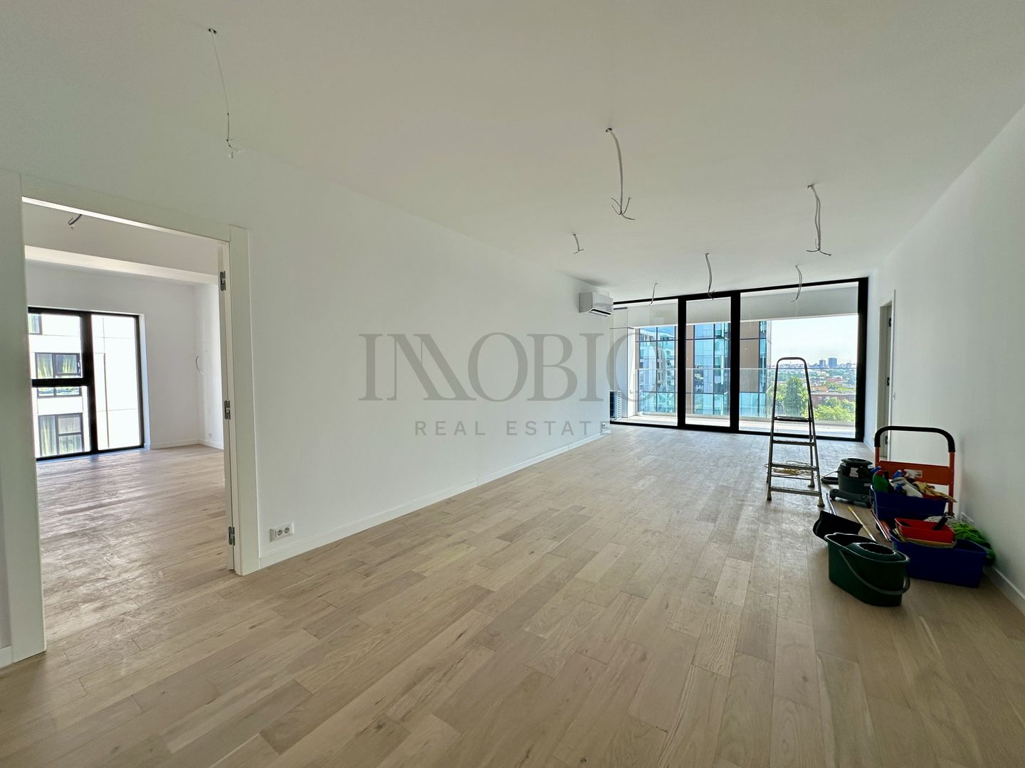 Apartament 4 Camere | One Cotroceni Towers - Poză 1