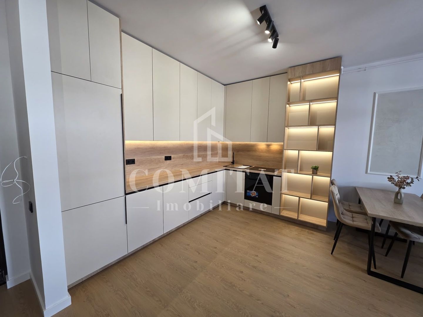 Apartamnet la cheie | Etaj intermediar | Zona Eroilor Floresti - Poză 3