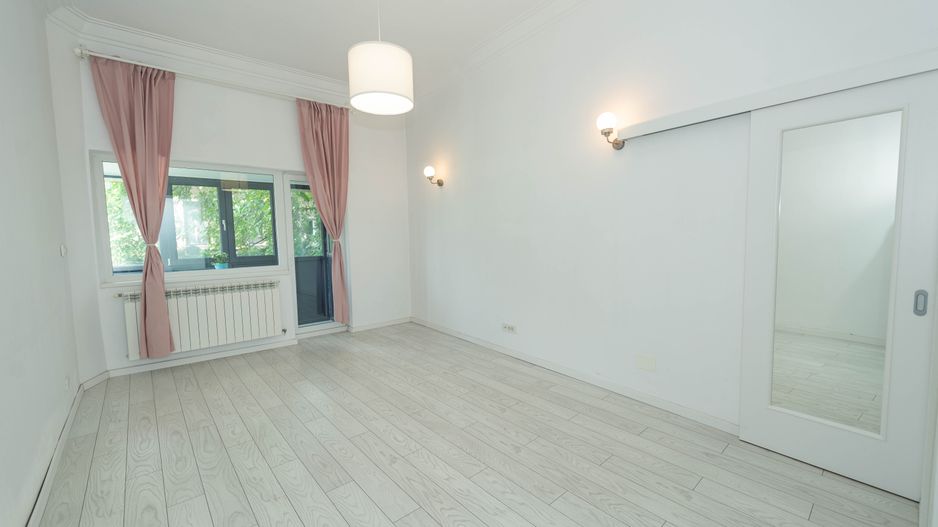 Apartament de vanzare 137 mp, zona centrala, curte proprie - Poză 16