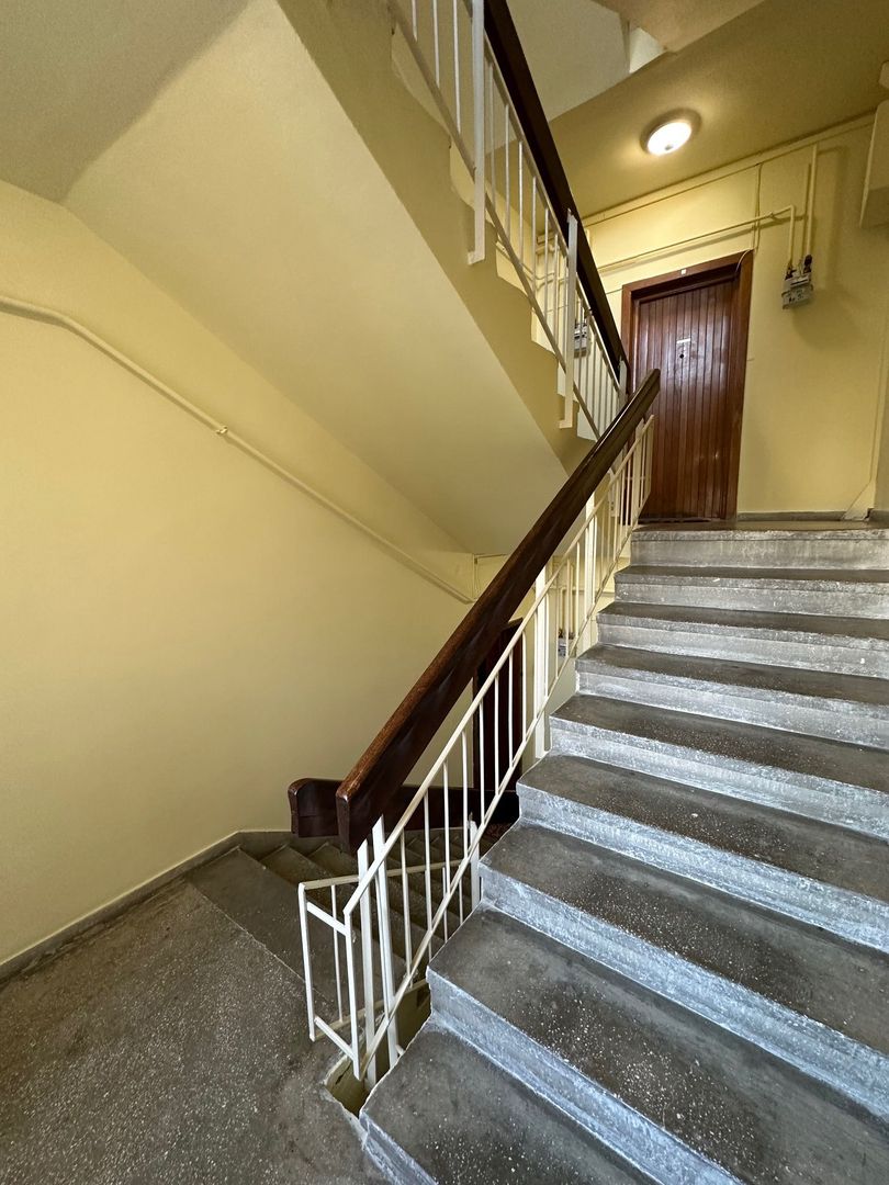 Apartament 5 camere in imobil tip asociatie zona Centrala - Poză 31