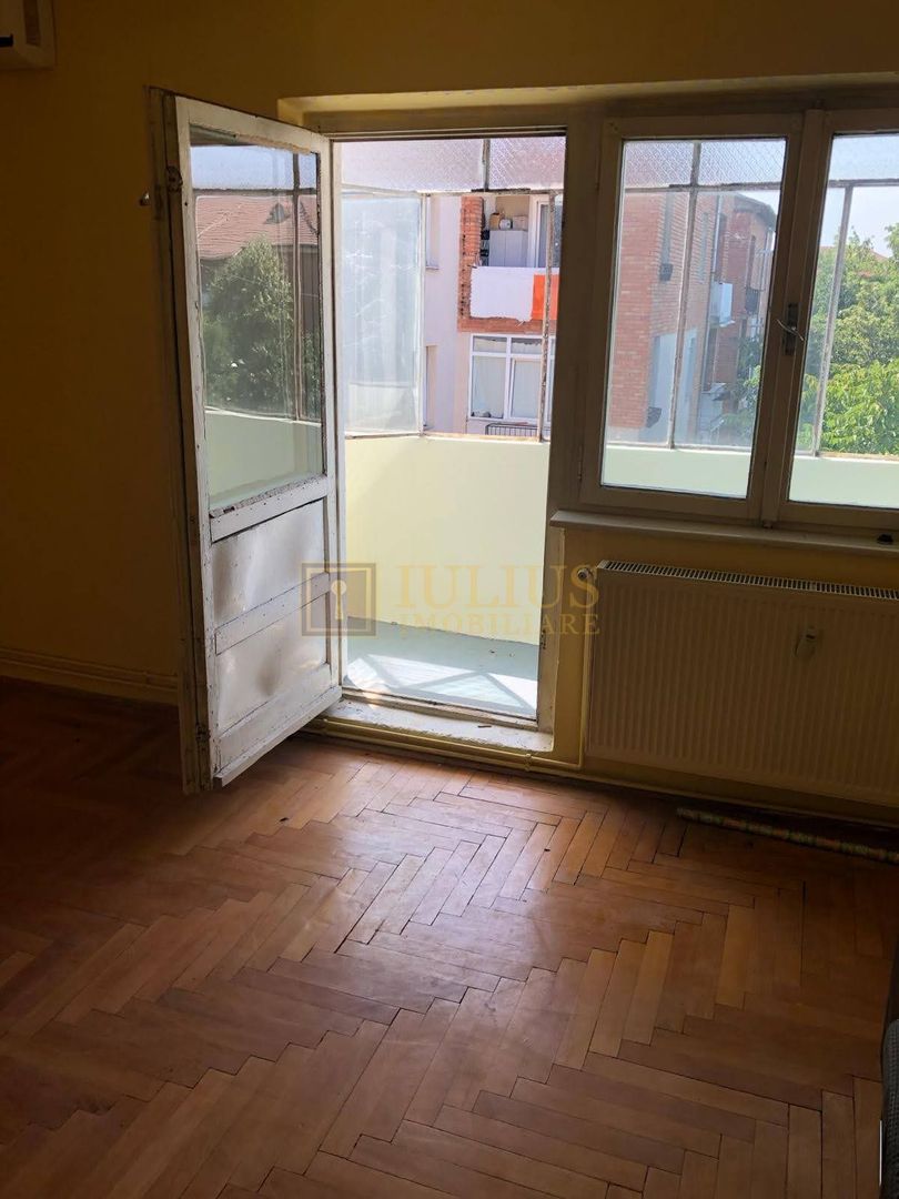 Apartament cu potențial; decomandat– Ideal pentru renovare completă. - Poză 6