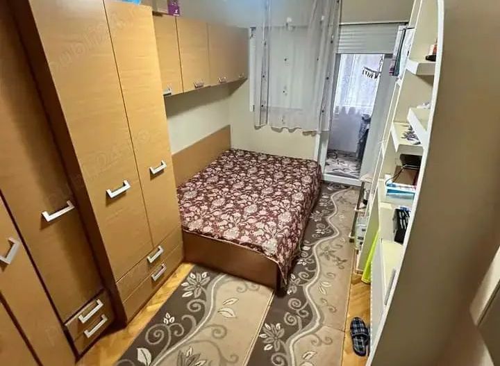 BRASADAS vinde apartament cu 3 camere. - Poză 4