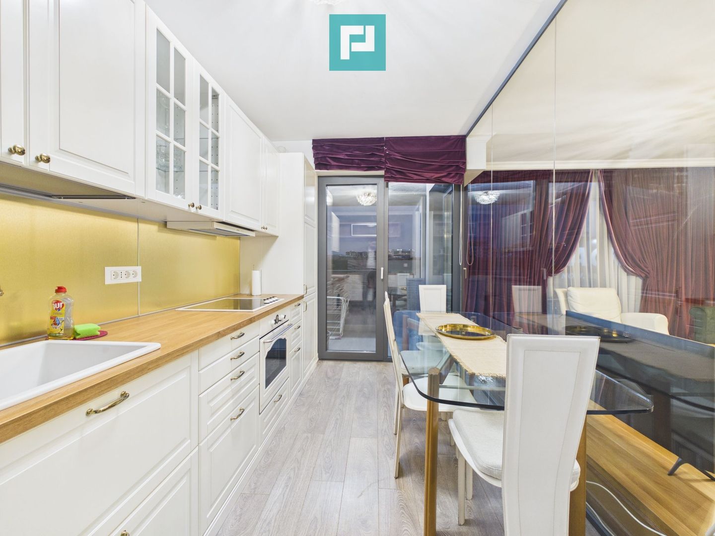 Apartament de inchiriat, Cloud9 - Poză 4