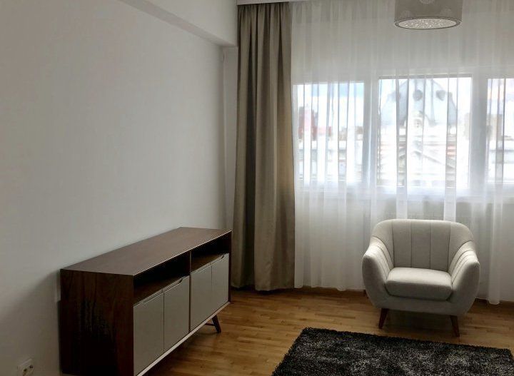 APARTAMENT COLTEA UNIVERSITATE - Poză 5