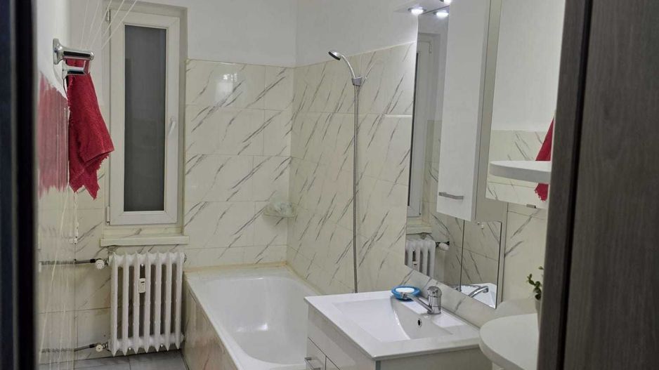 Închiriez garsonieră spațioasă, Auchan Vitan,  plan secund - Poză 6