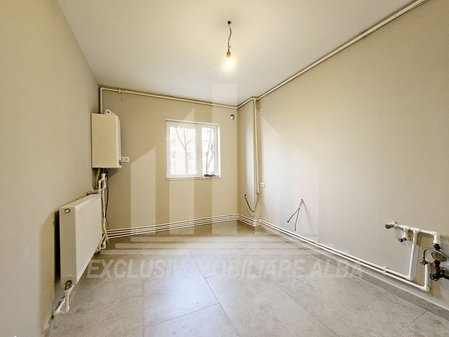 Apartament 4 camere decomandate | 85 mp | Etaj 1 | Cetate - Poză 5