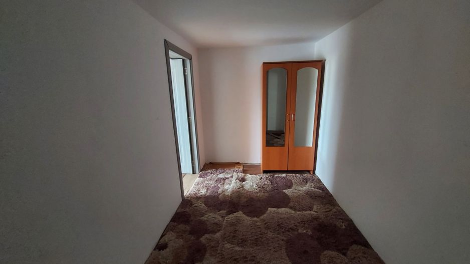 Casa de terminat in Bascov-Valea Ursului, Strada Salcamilor - Poză 2