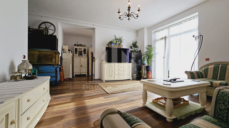 Apartament cu 3 camere decomandate, Maieri - Poză 1