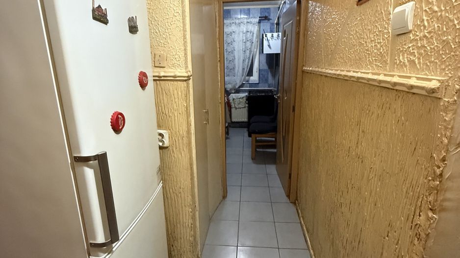 Apartament 2 camere 43 mp Parter( cu balcon) - Campina - Poză 11