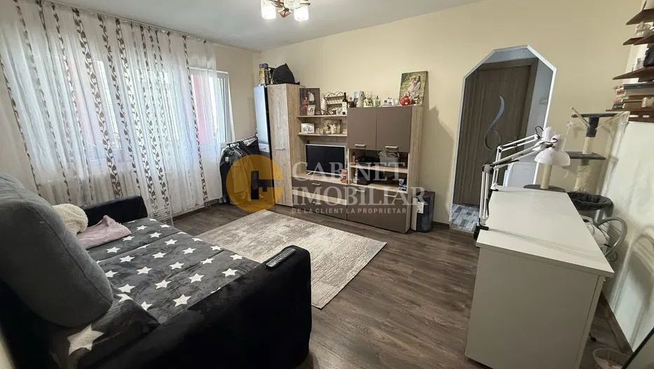 2 Camere- Renovat-Mobilat si utilat- Etaj Intermediar-Zona Zimbru - Poză 1