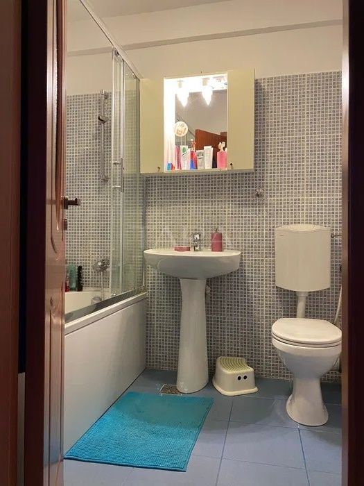 Apartament cu 3 camere in Baciu - Poză 8