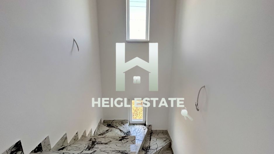 Duplex cu 4 camere Giroc - Poză 8
