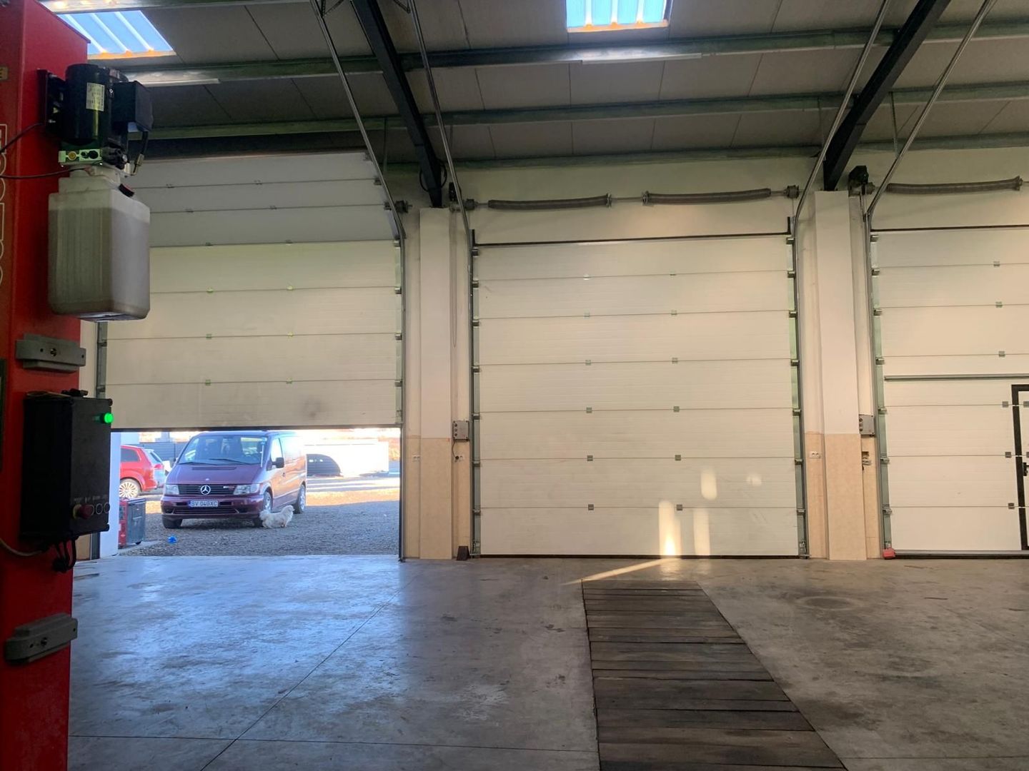 HALA / SPATIU DE INCHIRIAT IN MARGINEA - Poză 9