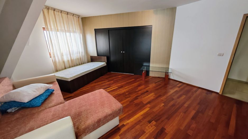 Apartament 3 camere - Poză 5