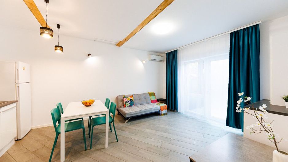Apartament 2 camere, parter, renovat, curte proprie 50 mp- Piata Iuliu Maniu - Poză 2