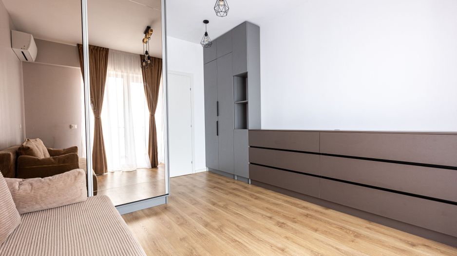 De Inchiriat Apartament 3 Camere de Lux, pe 2 Nivele, Sebastian sect.5 - Poză 12