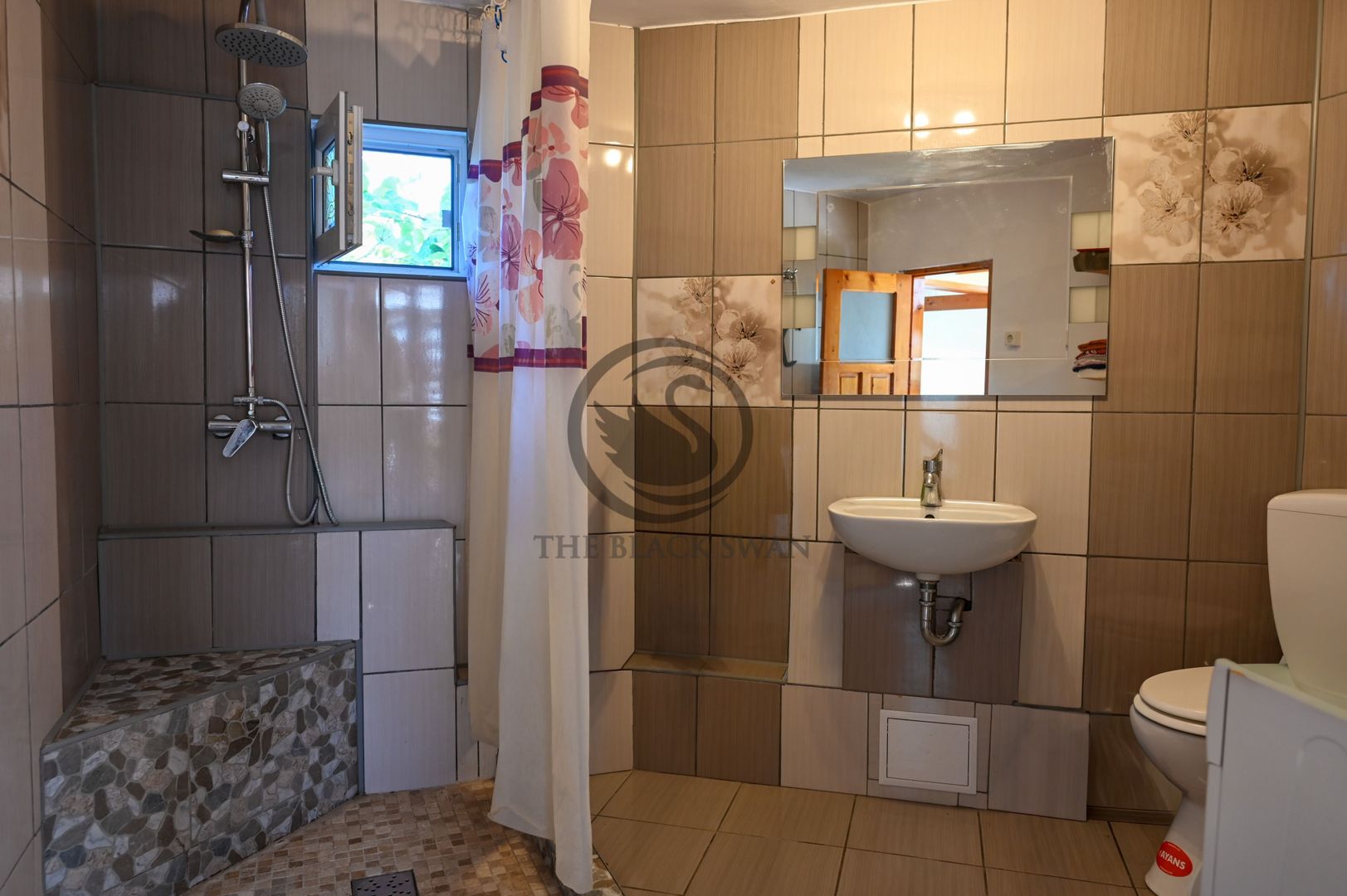 Casa de vanzare | 1.048 Mp teren | Romanesti - Poză 19