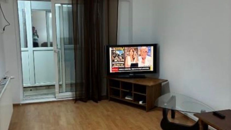 AP. 2 CAMERE- DAMAROAIA, PARCARE INCLUSA, BUCATARIE INCHISA, METROU - Poză 4