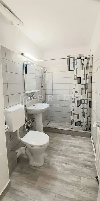 Apartament cu 3 camere, decomandat, parter, 2 balcoane- Zona Tudor - Poză 5