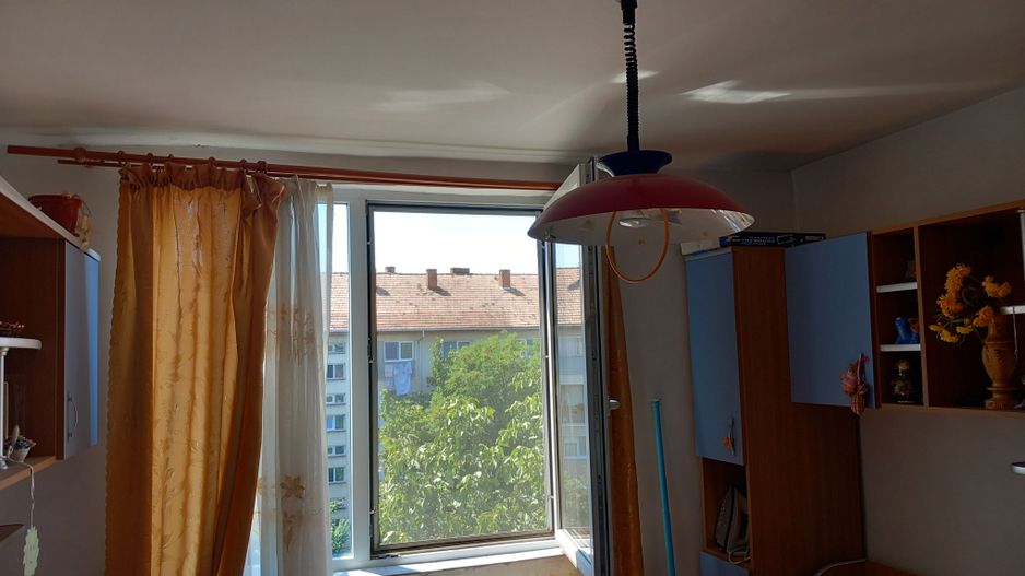 ageuropa.ro vinde ap 2 cam 40mp la etajul 4 în Carpați 1. - Poză 1