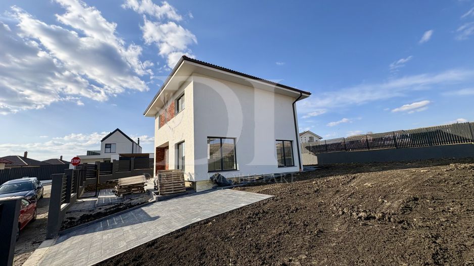 Casa cu 4 camere -Chinteni Cluj - Poză 3