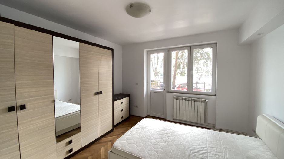 COMISION 0, Apartament/ Birou 2 Camere, 50mp, Decomandat, Zona Centrala - Poză 3