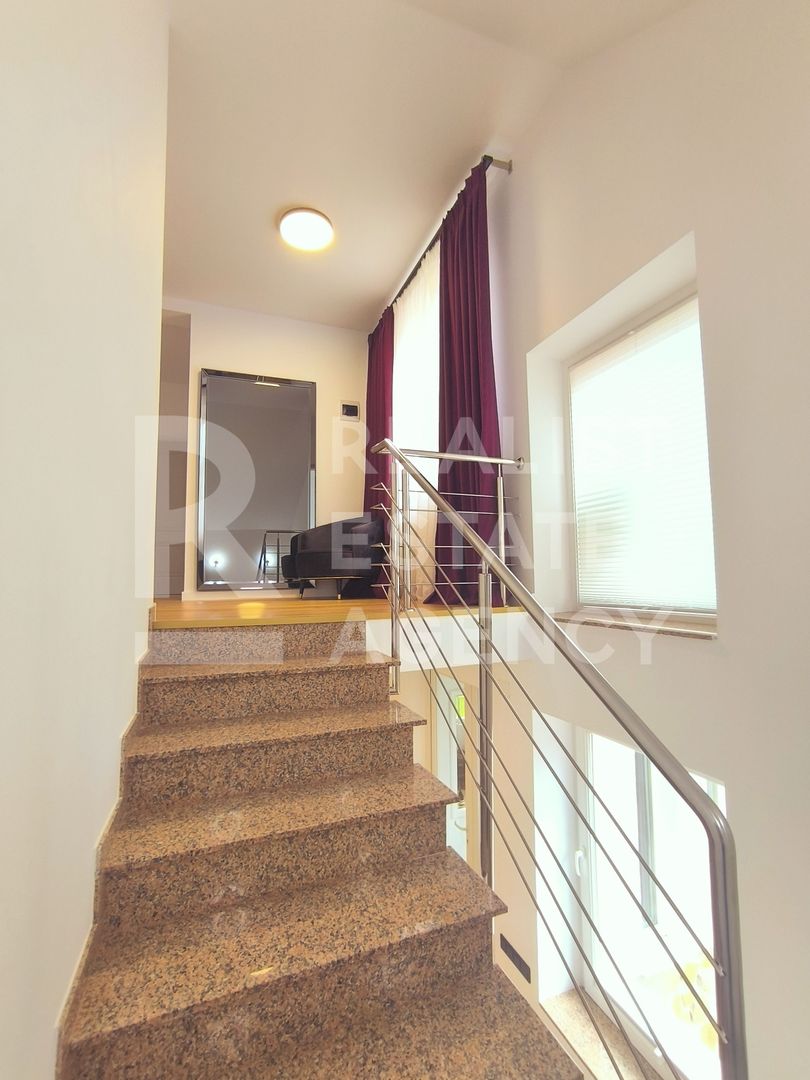 Vânzare, Casă în zona Bunloc - Săcele - Poză 9