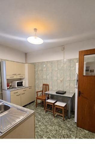 Vanzare Apartament 2 camere, 46 mp utili + lbalcon bloc 1970, Drumul Taberei - Poză 12