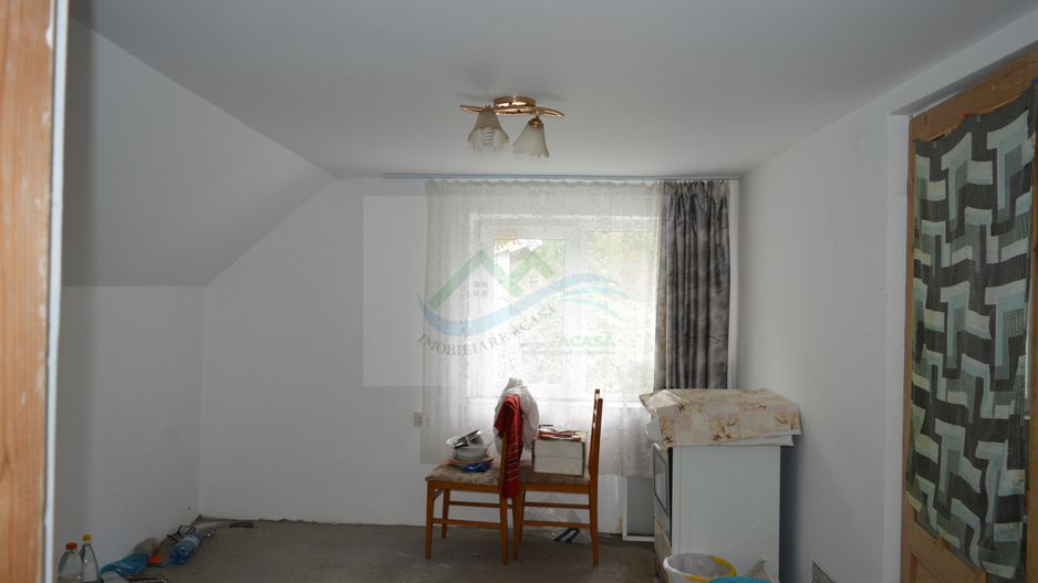 Casă de vânzare în Sfântu Ilie și teren 2000 mp - Poză 18