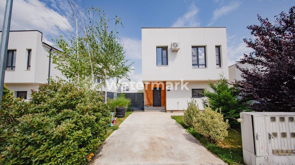 Casă cu 4 camere de închiriat, grădină 200 mp - Poză 1