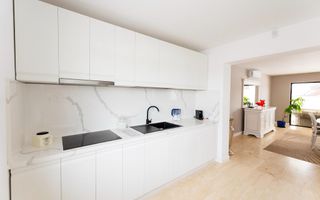 Vila de inchiriat | Silistea Snagovului | Aproape de lac-ponton privat | Jacuzzi - Poză 9