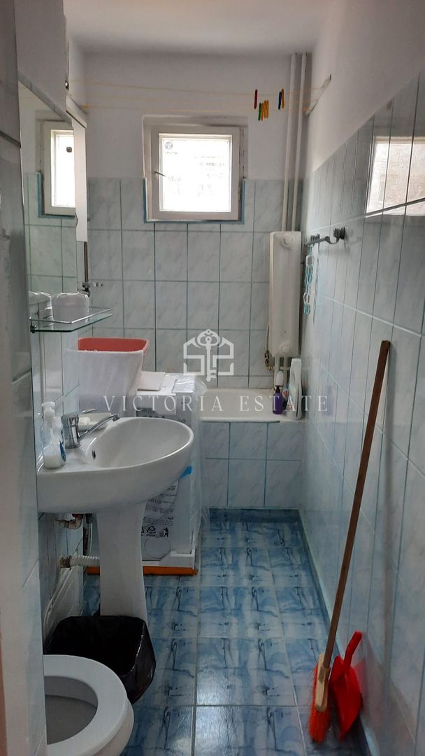 Apartament 2 camere,etaj 2,vest.disponibil - Poză 6