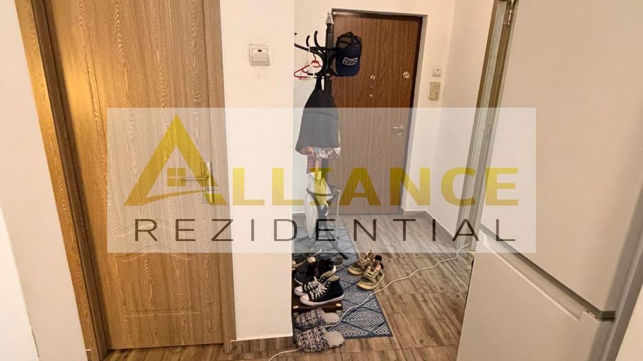 3 CAM Metrou 650m 9 min prin Parc. intrare de langa bloc - Poză 11