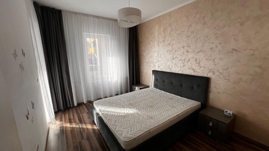 Giroc | 2 Camere | Decomandat | Loc de parcare - Poză 1