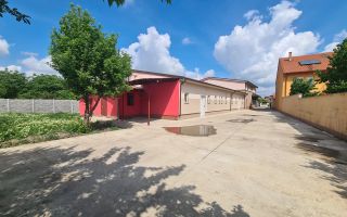 Clădire de birouri cu hala industriala si teren 1464mp | Mehala - Poză 1