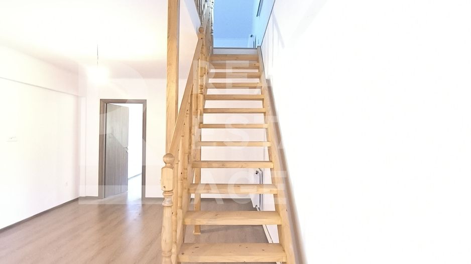 Apartament, 3 camere, Predeal, județul Brașov - Poză 3