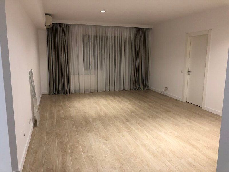 Apartament luxos,luminos,foarte spatios in Erou Iancu Nicolae-Oferta atractiva - Poză 35