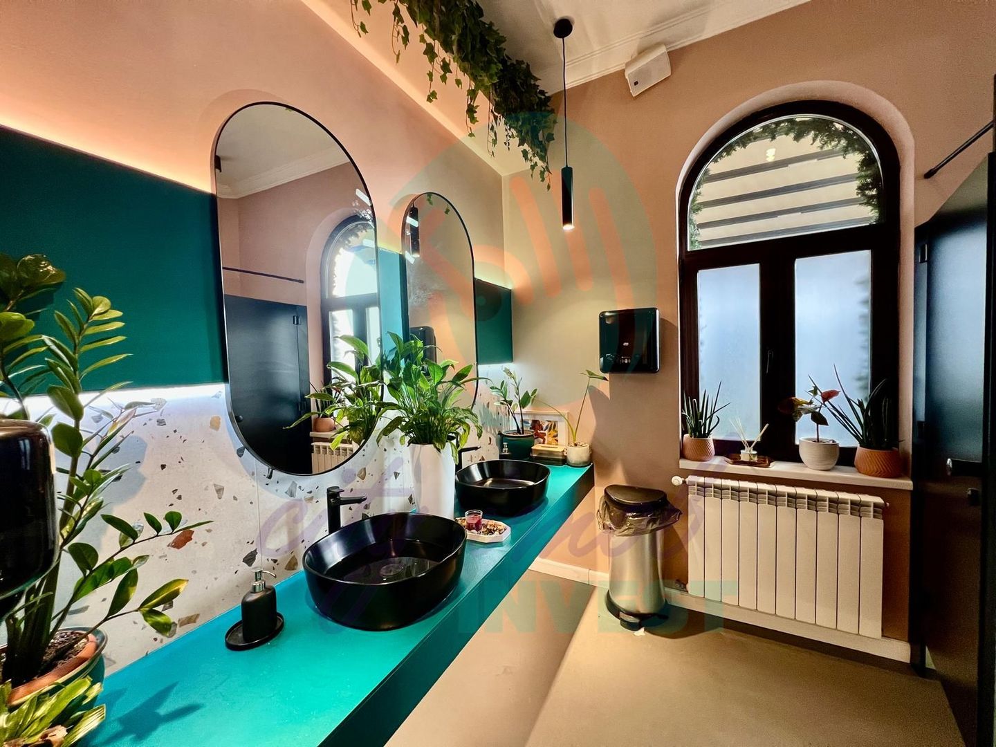 Afacere la cheie – Bistro & Airbnb | Vilă consolidată Parcul Carol & Tineretului - Poză 6