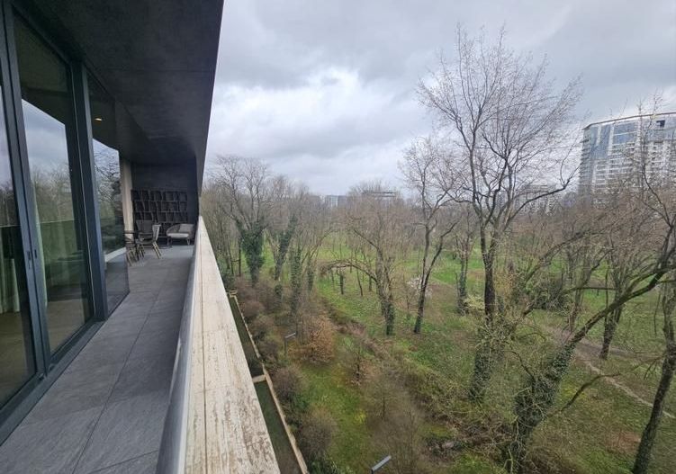 Inchiriere 4 camere One Rahmaninov - vedere Parcul Verdi - Poză 10