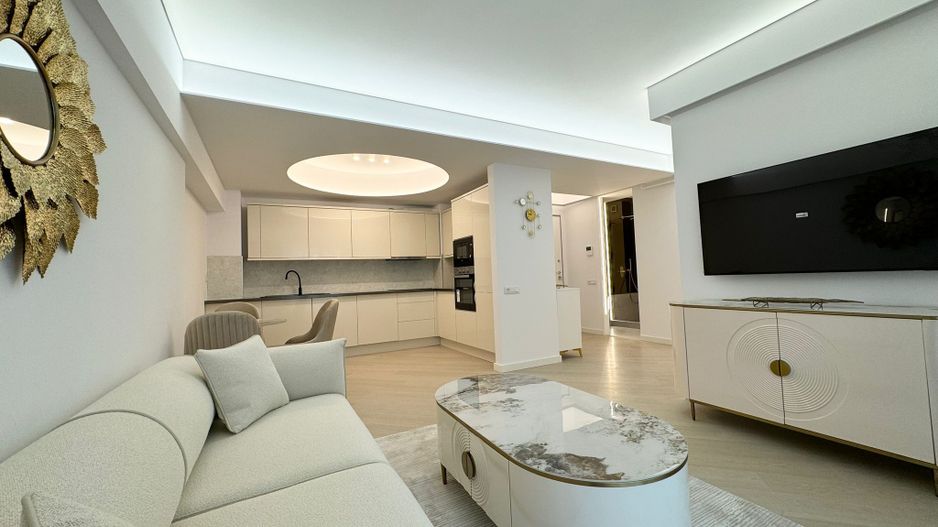 Apartament unical 3 camere de inchiriat - Poză 2