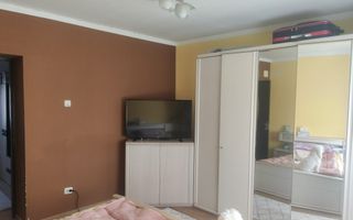 CASA CU TEREN 838 MP ZONA STEAUA - Poză 4